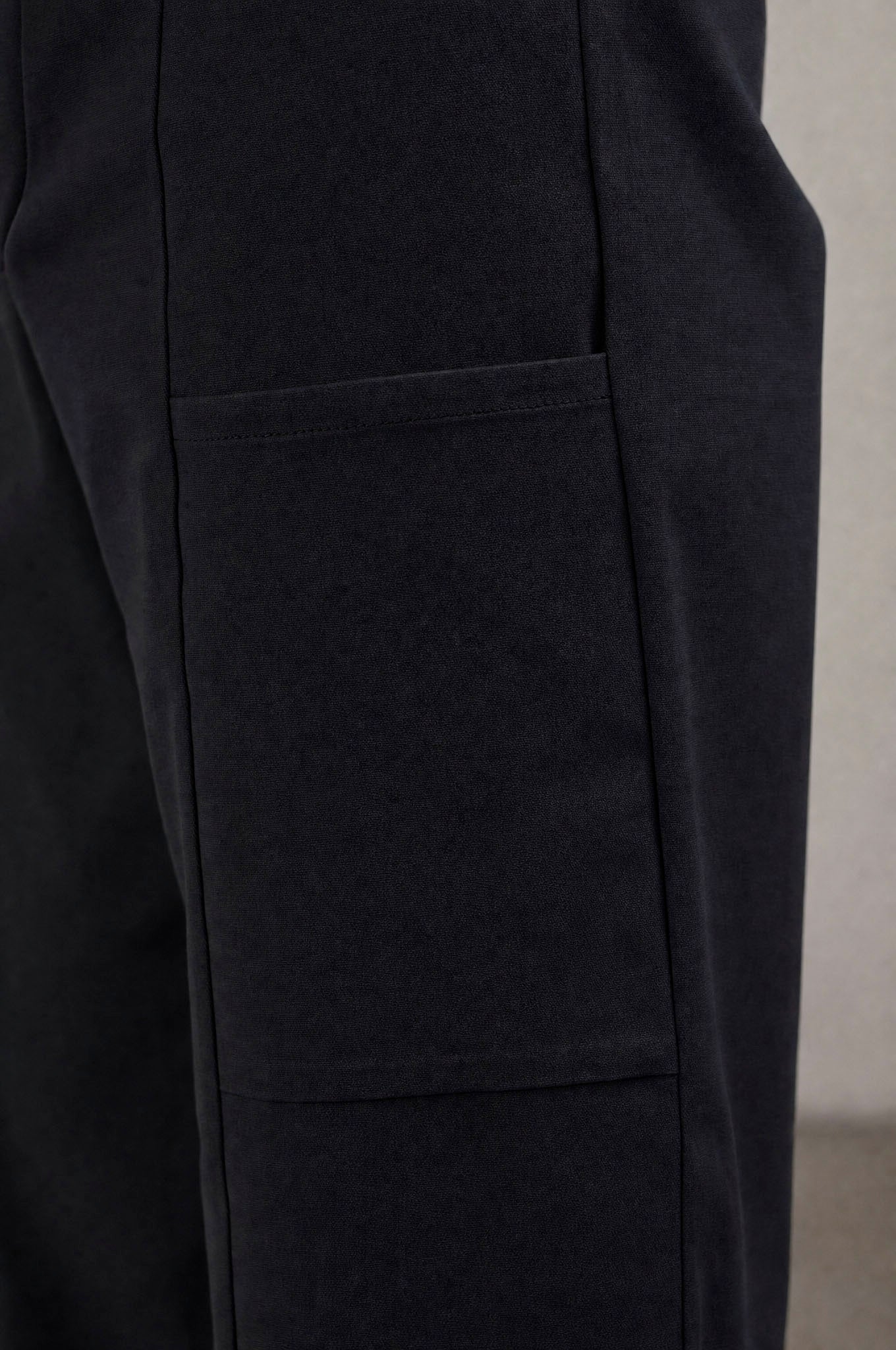 Pantalone Met. – Nero